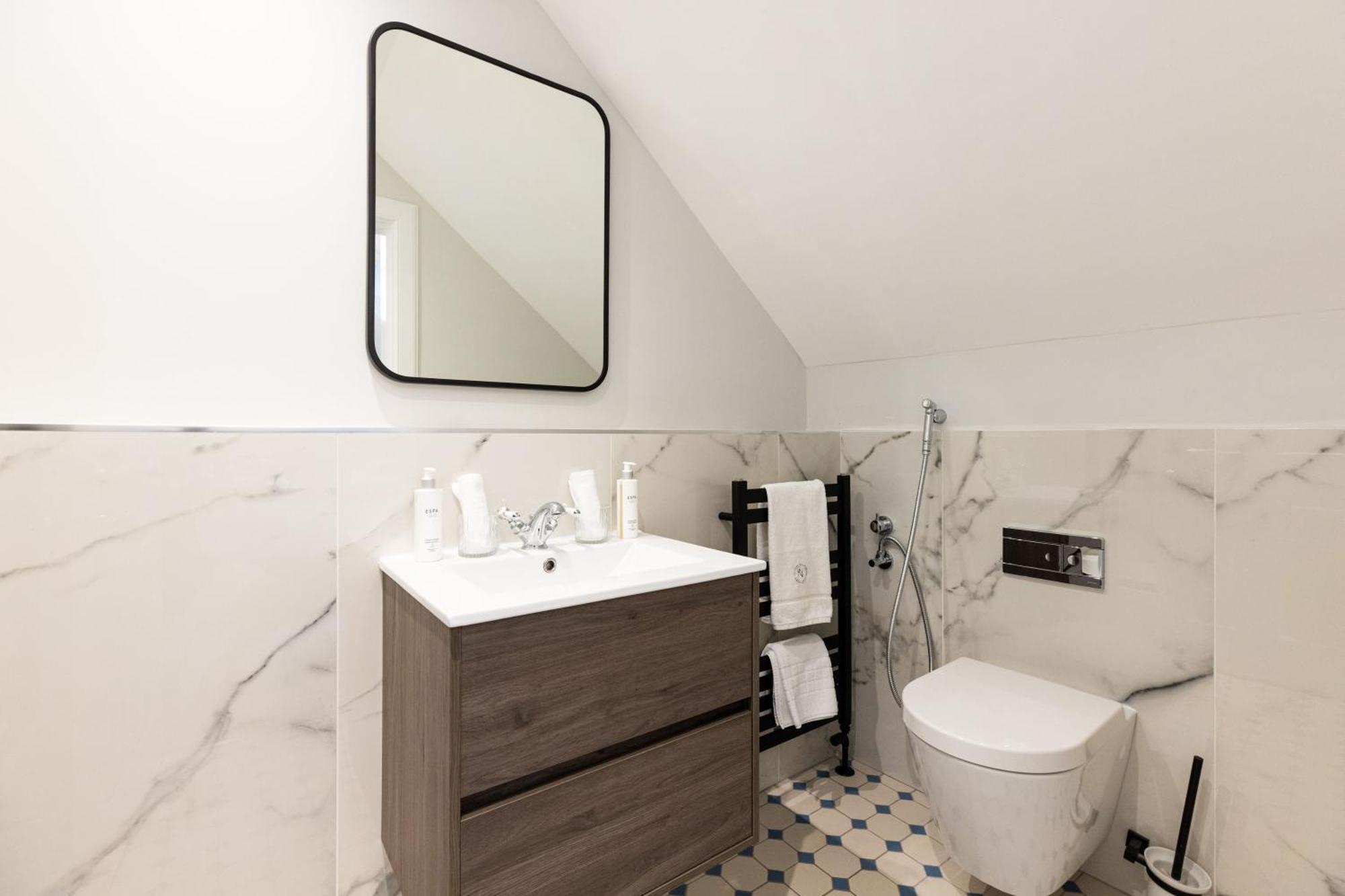 אדינבורו Righ Properties - Luxurious City Centre Three Bedroom Apartment מראה חיצוני תמונה